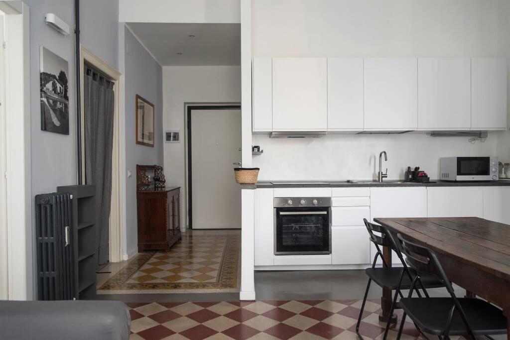 Mico 1 Bedroom Apartment - Youhosty Milano Exteriör bild
